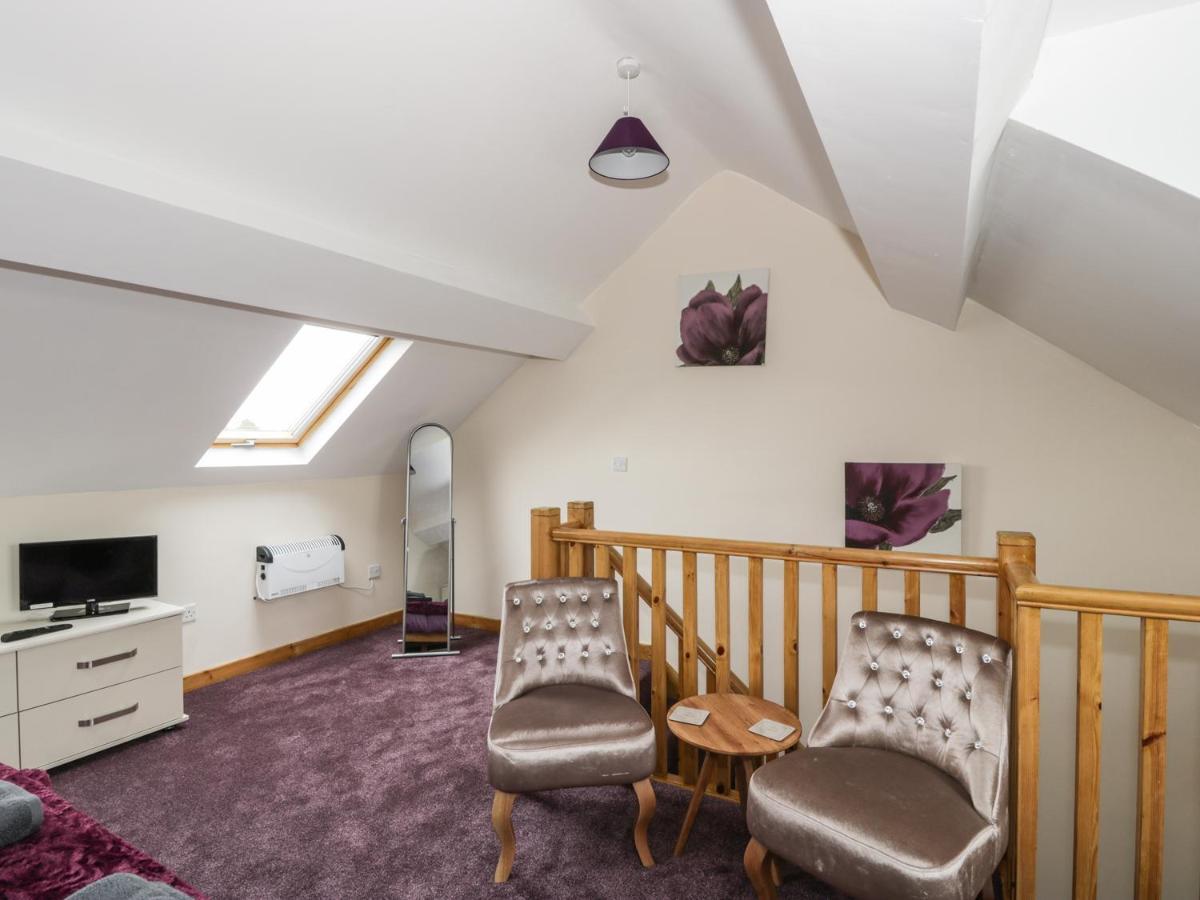 Butchers Arms Cottage Nercwys ภายนอก รูปภาพ